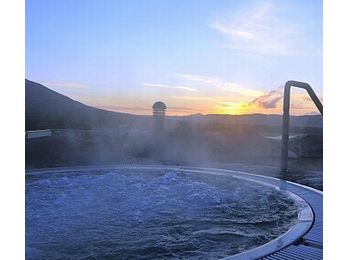 Open-air bath